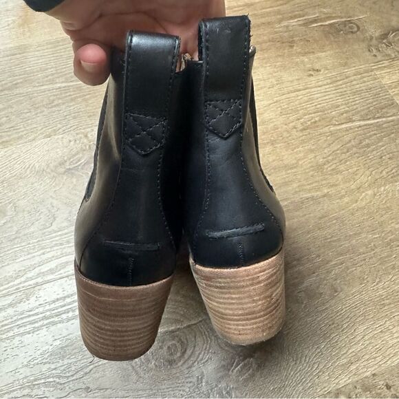 Madewell | The Regan Boot Size 7 - Picture 7 of 9